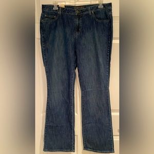 St. John’s Bay Size 18 L - Women’s Dark Wash Jeans Bootcut
